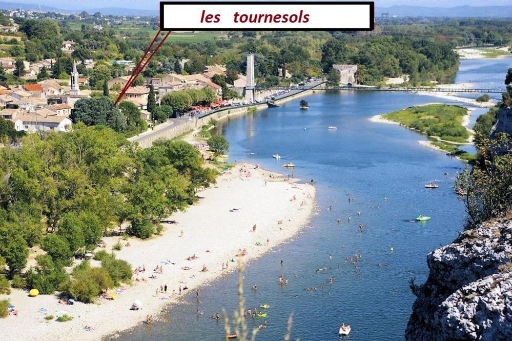 "Les Tournesols" Villa แซ็ง-มาร์แต็ง-ดิอาร์เดช ภายนอก รูปภาพ